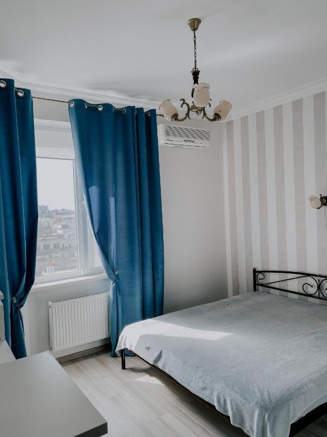 Апартаменты Целиком Odessa Esterno foto